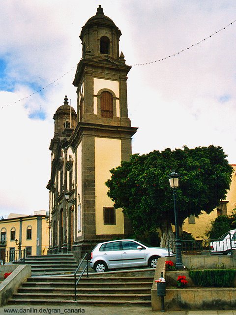 Iglesia Santa María de Guía