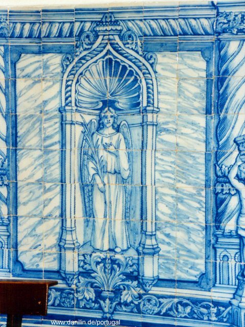 Azulejos in der Knochenkapelle Capela dos Ossos von Évora