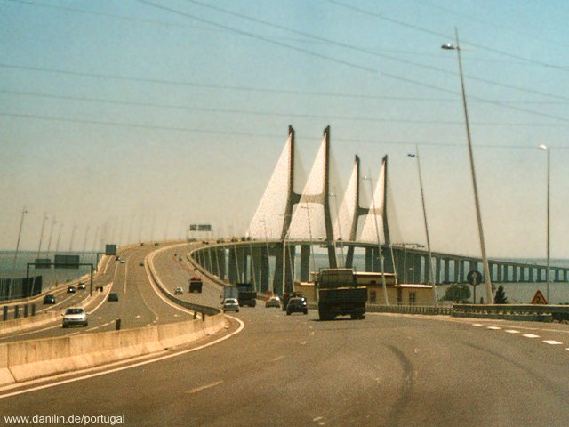 Ponte Vasco da Gama in Lissabon