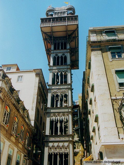 Elevador de Santa Justa in Lissabon